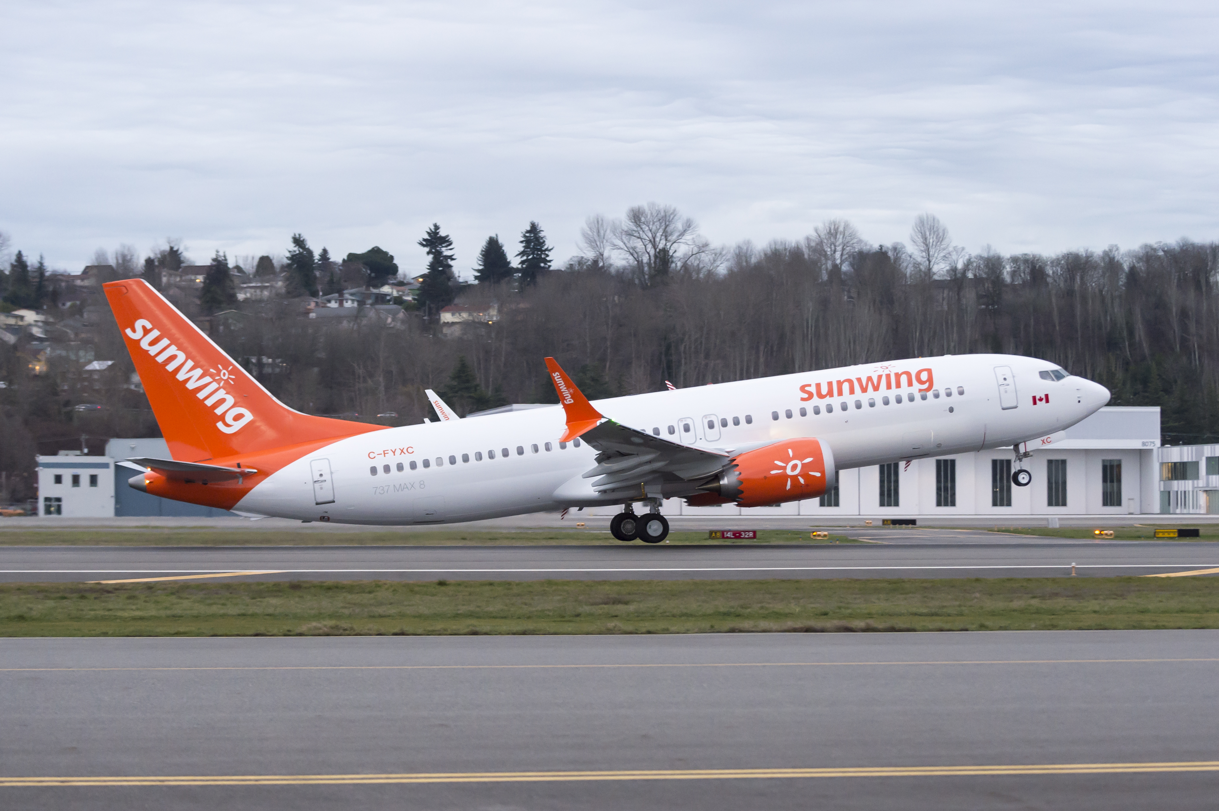 Sunwing 737 MAX 8 Delivery & Flyaway - January 31, 2019